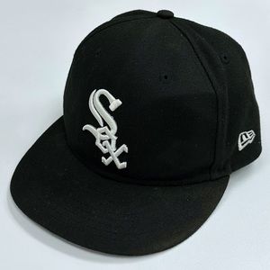 New Era Chicago White Socks MLB Fitted Hat 7 1/2 Black White 59fifty Baseball